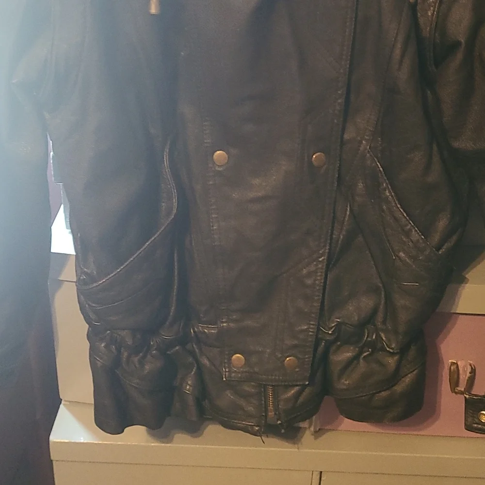 Jacket - Picture 3 of 6